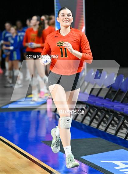 Thumbnail 2 in Xavier College Prep vs. Corona del Sol (AIA 6A Final) photogallery.