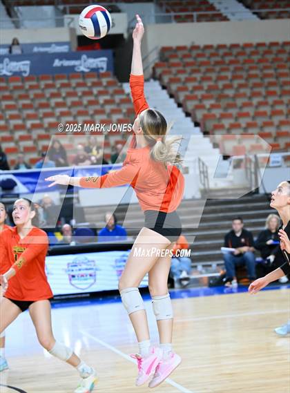 Thumbnail 2 in Xavier College Prep vs. Corona del Sol (AIA 6A Final) photogallery.