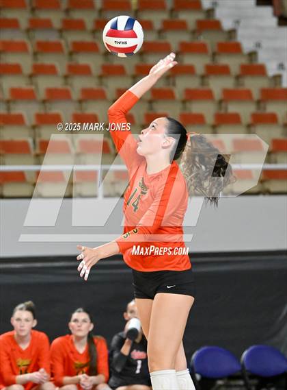 Thumbnail 2 in Xavier College Prep vs. Corona del Sol (AIA 6A Final) photogallery.