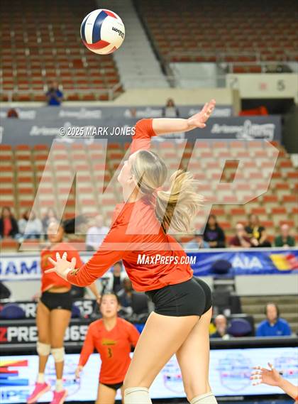 Thumbnail 1 in Xavier College Prep vs. Corona del Sol (AIA 6A Final) photogallery.