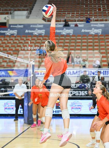 Thumbnail 1 in Xavier College Prep vs. Corona del Sol (AIA 6A Final) photogallery.