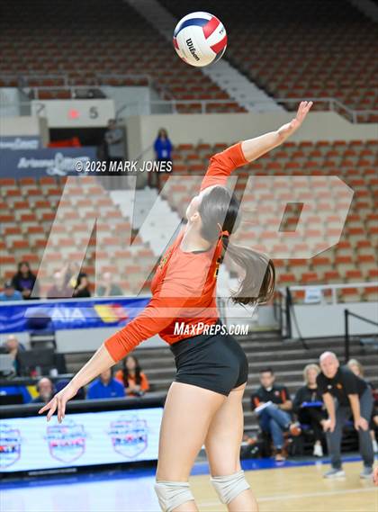 Thumbnail 1 in Xavier College Prep vs. Corona del Sol (AIA 6A Final) photogallery.