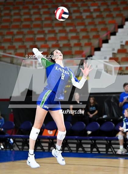 Thumbnail 2 in Xavier College Prep vs. Corona del Sol (AIA 6A Final) photogallery.