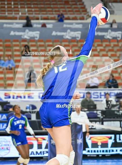 Thumbnail 3 in Xavier College Prep vs. Corona del Sol (AIA 6A Final) photogallery.