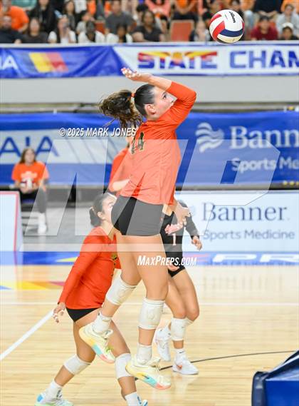 Thumbnail 1 in Xavier College Prep vs. Corona del Sol (AIA 6A Final) photogallery.