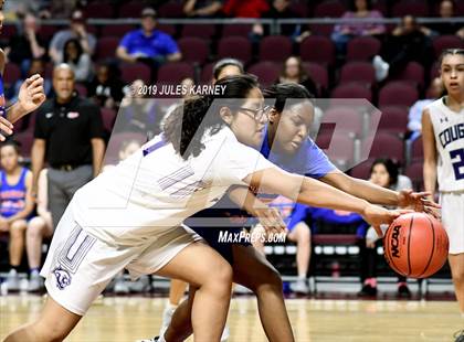 Thumbnail 2 in Spanish Springs vs Bishop Gorman (NIAA 4A Semifinal) photogallery.
