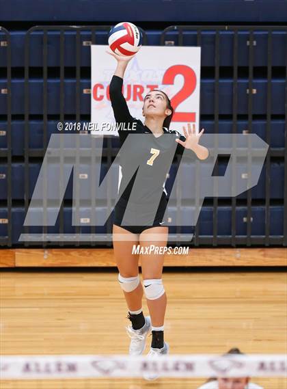 Thumbnail 2 in Memorial vs. Rowlett (Texas Open) photogallery.