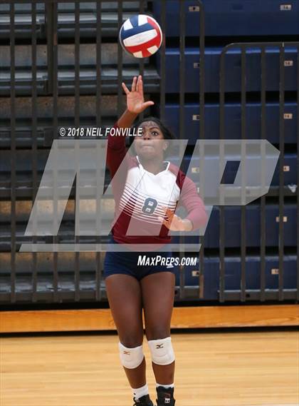 Thumbnail 2 in Memorial vs. Rowlett (Texas Open) photogallery.