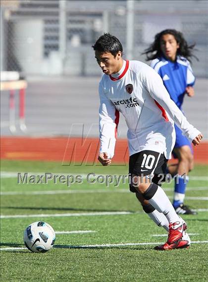 Thumbnail 1 in Adamson vs Marcus (Marcus Classic) photogallery.