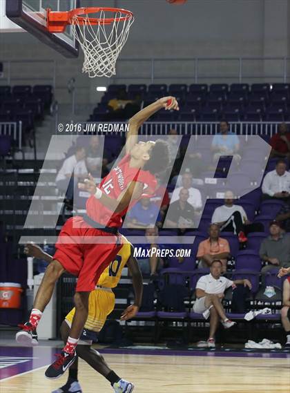 Thumbnail 1 in Lehigh vs. Brentwood Academy (City of Palms Classic) photogallery.