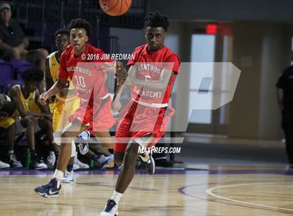 Thumbnail 2 in Lehigh vs. Brentwood Academy (City of Palms Classic) photogallery.