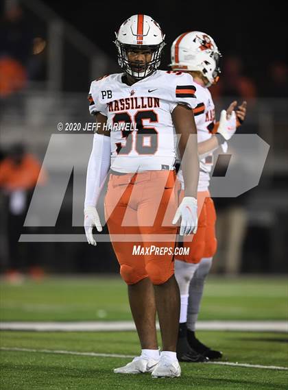 Thumbnail 3 in  Washington @ Perry (OHSAA D2 Regional Final) photogallery.