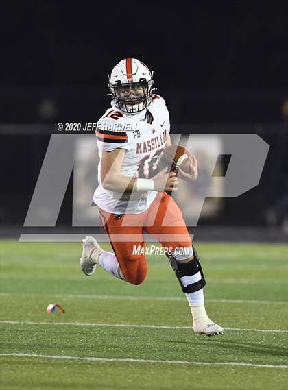 Thumbnail 3 in  Washington @ Perry (OHSAA D2 Regional Final) photogallery.
