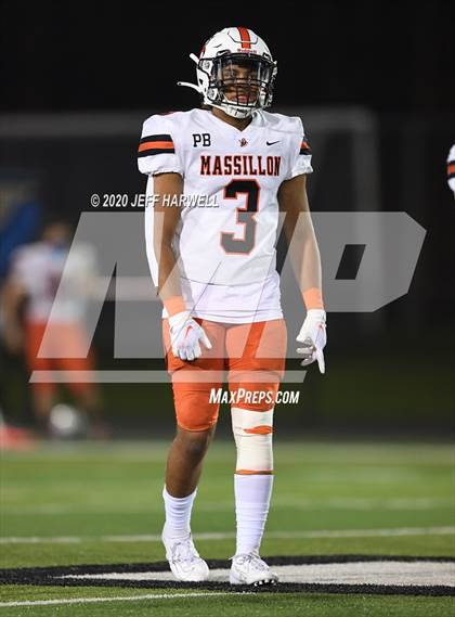 Thumbnail 1 in  Washington @ Perry (OHSAA D2 Regional Final) photogallery.