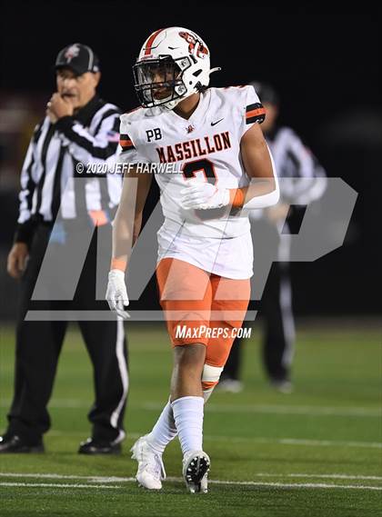 Thumbnail 3 in  Washington @ Perry (OHSAA D2 Regional Final) photogallery.