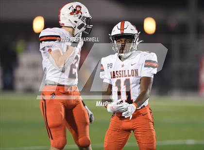 Thumbnail 1 in  Washington @ Perry (OHSAA D2 Regional Final) photogallery.