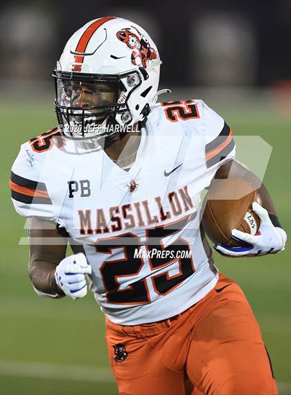 Thumbnail 1 in  Washington @ Perry (OHSAA D2 Regional Final) photogallery.