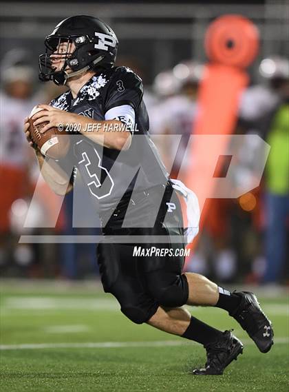 Thumbnail 3 in  Washington @ Perry (OHSAA D2 Regional Final) photogallery.
