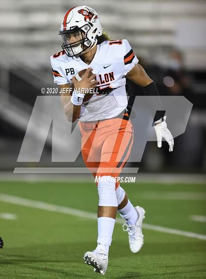 Thumbnail 2 in  Washington @ Perry (OHSAA D2 Regional Final) photogallery.