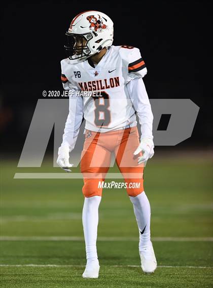 Thumbnail 2 in  Washington @ Perry (OHSAA D2 Regional Final) photogallery.