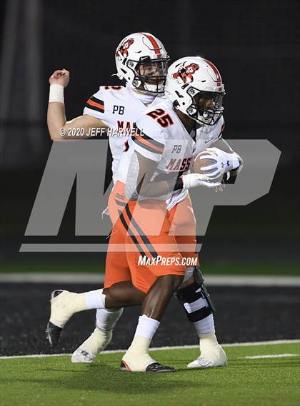 Thumbnail 3 in  Washington @ Perry (OHSAA D2 Regional Final) photogallery.
