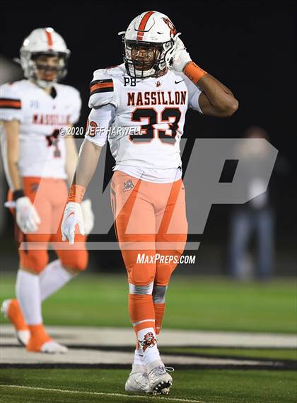 Thumbnail 1 in  Washington @ Perry (OHSAA D2 Regional Final) photogallery.