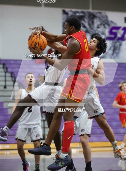 Thumbnail 2 in Judge Memorial vs. Elko (Riverton Holiday Tournament) photogallery.
