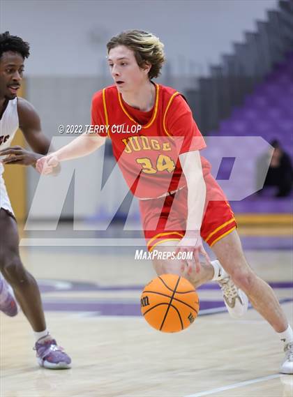 Thumbnail 2 in Judge Memorial vs. Elko (Riverton Holiday Tournament) photogallery.