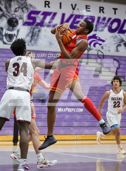 Thumbnail 1 in Judge Memorial vs. Elko (Riverton Holiday Tournament) photogallery.