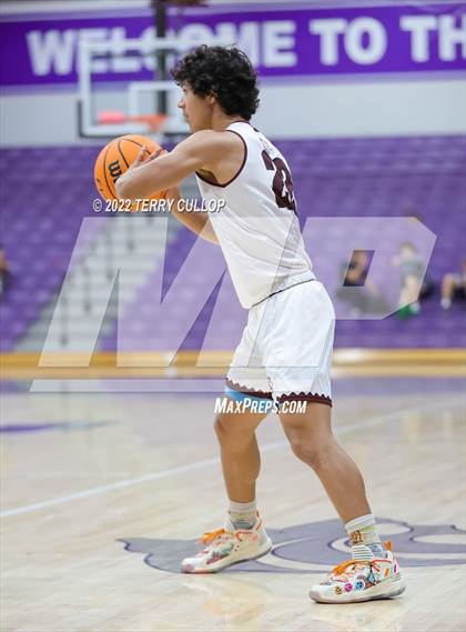 Thumbnail 3 in Judge Memorial vs. Elko (Riverton Holiday Tournament) photogallery.