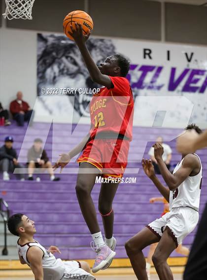 Thumbnail 3 in Judge Memorial vs. Elko (Riverton Holiday Tournament) photogallery.