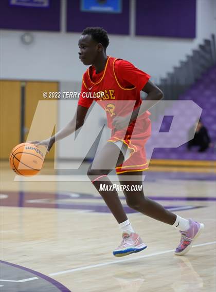 Thumbnail 3 in Judge Memorial vs. Elko (Riverton Holiday Tournament) photogallery.