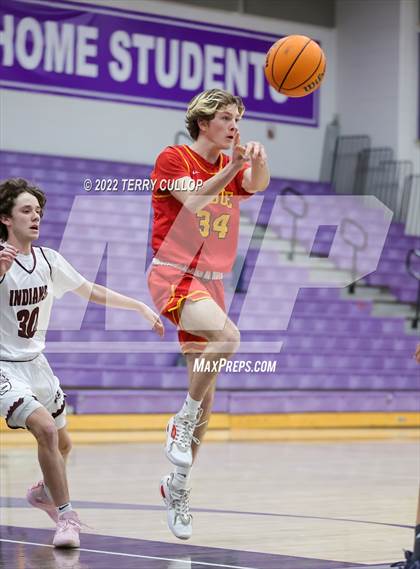 Thumbnail 2 in Judge Memorial vs. Elko (Riverton Holiday Tournament) photogallery.