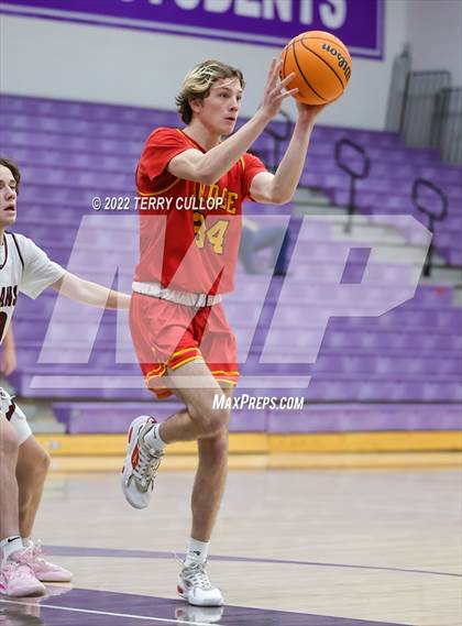 Thumbnail 1 in Judge Memorial vs. Elko (Riverton Holiday Tournament) photogallery.