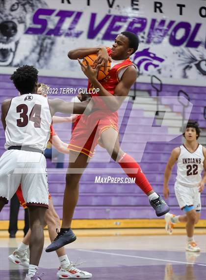 Thumbnail 2 in Judge Memorial vs. Elko (Riverton Holiday Tournament) photogallery.