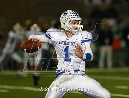 Thumbnail 2 in La Jolla Country Day vs. Vincent Memorial (CIF SDS D5 Final) photogallery.