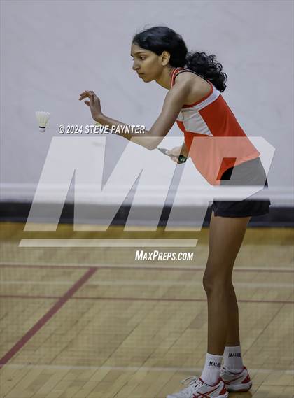 Thumbnail 1 in AIA D1/D2 Badminton Semis (Singles/Doubles) photogallery.