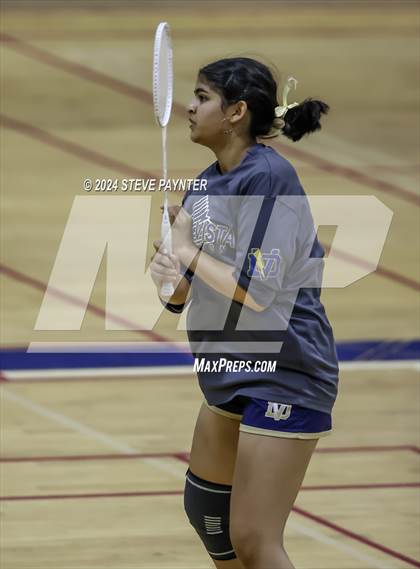 Thumbnail 2 in AIA D1/D2 Badminton Semis (Singles/Doubles) photogallery.