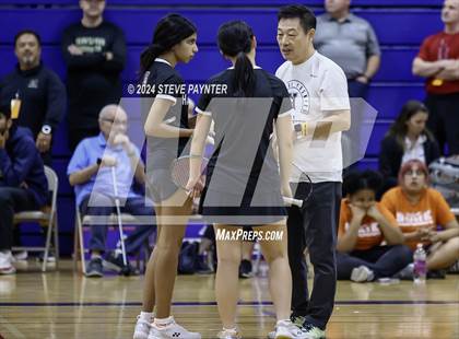 Thumbnail 1 in AIA D1/D2 Badminton Semis (Singles/Doubles) photogallery.