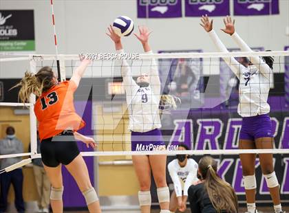 Thumbnail 3 in Ardrey Kell vs Davie (NCHSAA Round 3) photogallery.