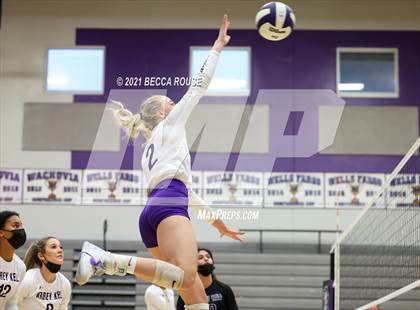 Thumbnail 3 in Ardrey Kell vs Davie (NCHSAA Round 3) photogallery.