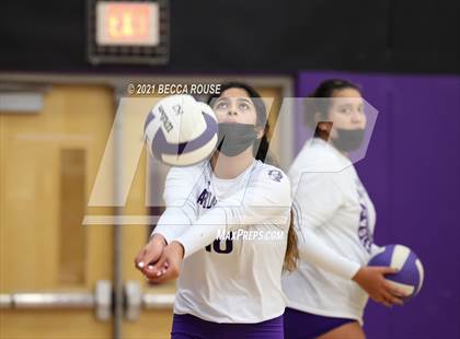 Thumbnail 3 in Ardrey Kell vs Davie (NCHSAA Round 3) photogallery.