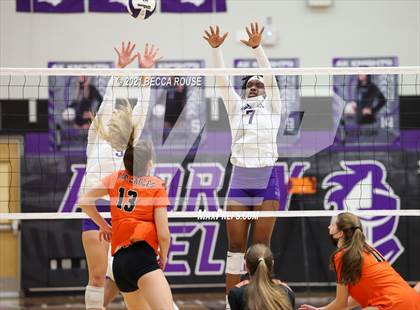 Thumbnail 2 in Ardrey Kell vs Davie (NCHSAA Round 3) photogallery.