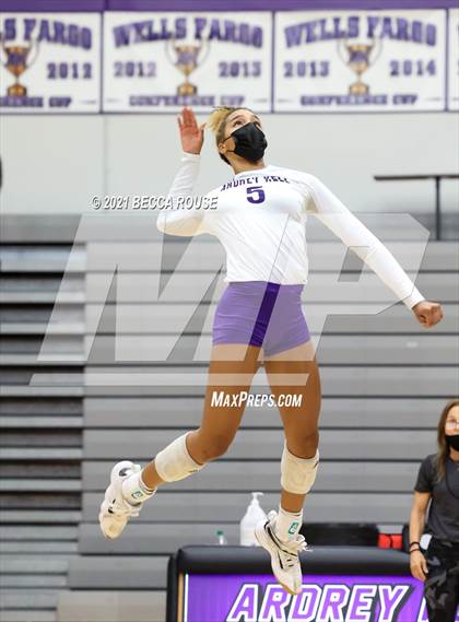Thumbnail 1 in Ardrey Kell vs Davie (NCHSAA Round 3) photogallery.