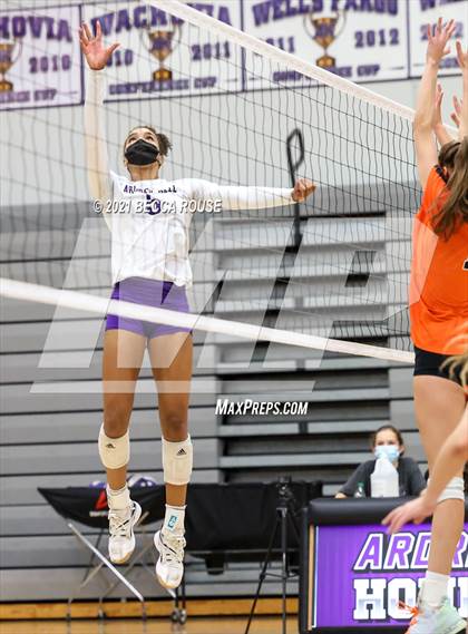 Thumbnail 1 in Ardrey Kell vs Davie (NCHSAA Round 3) photogallery.