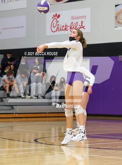 Thumbnail 1 in Ardrey Kell vs Davie (NCHSAA Round 3) photogallery.