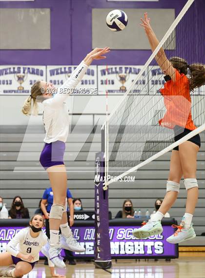 Thumbnail 1 in Ardrey Kell vs Davie (NCHSAA Round 3) photogallery.
