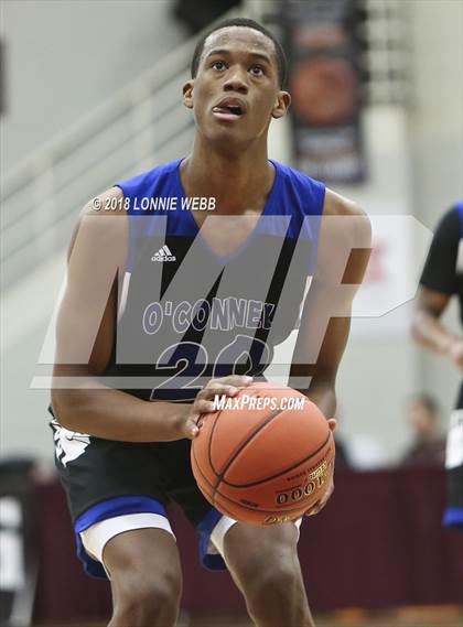 Thumbnail 1 in Bishop O'Connell vs Albany Academy (Spalding Hoophall Classic) photogallery.