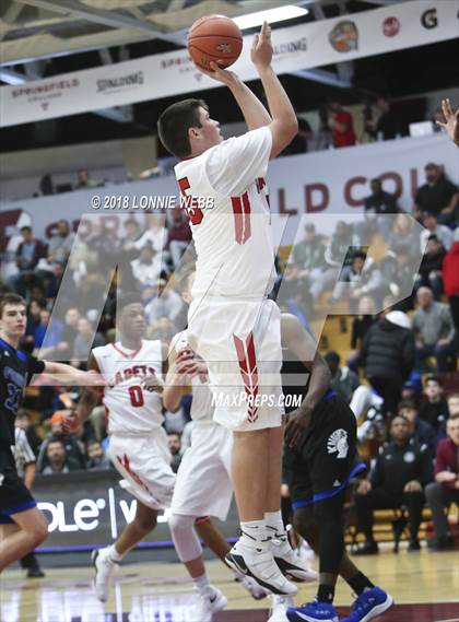 Thumbnail 2 in Bishop O'Connell vs Albany Academy (Spalding Hoophall Classic) photogallery.