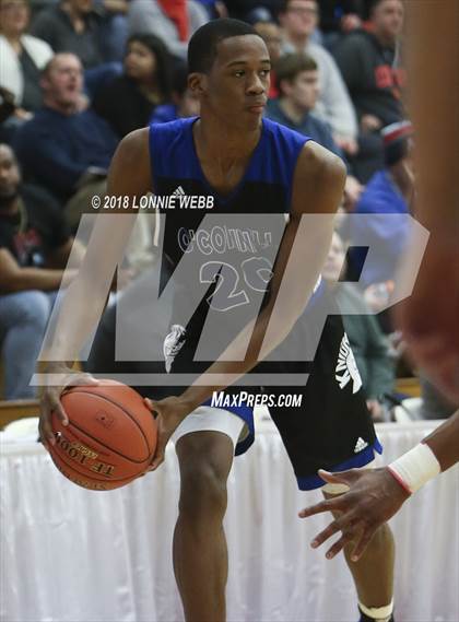 Thumbnail 1 in Bishop O'Connell vs Albany Academy (Spalding Hoophall Classic) photogallery.